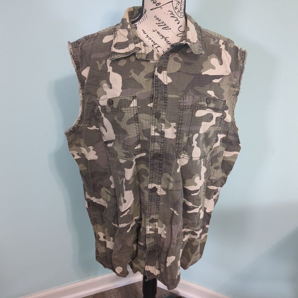 Ce Schmidt Workwear Camo Olive & Tan Sleeveless Cotton Button Vest large